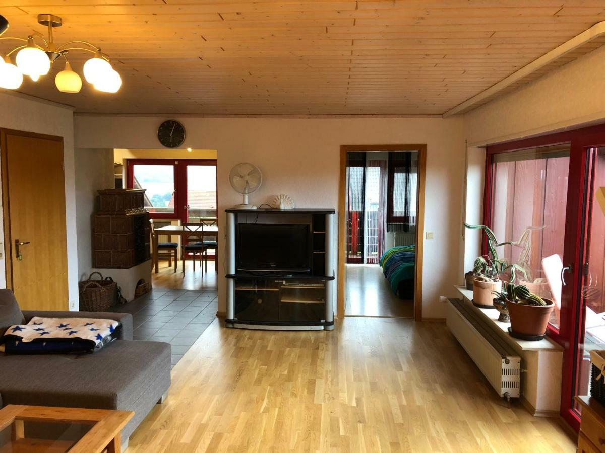 Natuerlicher Holzkomfort Im Hessischen Kegelspiel Hünfeld Eksteriør bilde